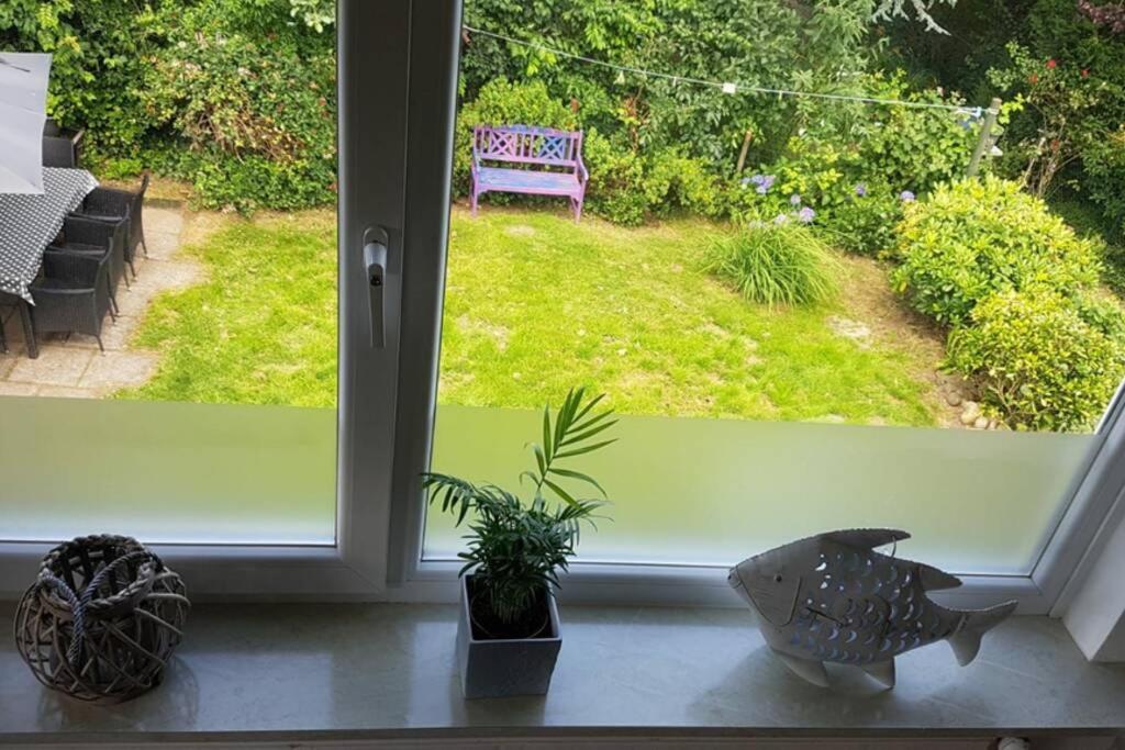 Gemuetliche Haushaelfte Mit Garten Und Terrasse Flensburg Buitenkant foto